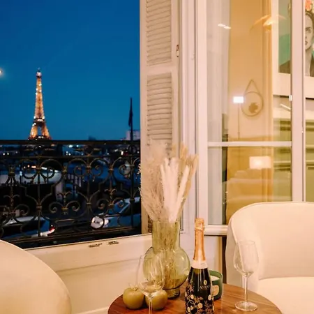Apartman 2p - Eiffel Tower View - Romantic Suite-a-c