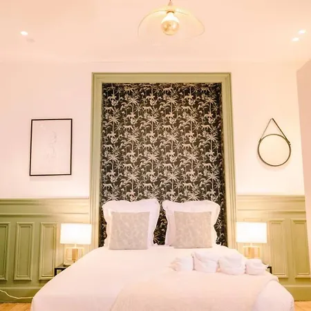 Apartman 2p - Eiffel Tower View - Romantic Suite-a-c